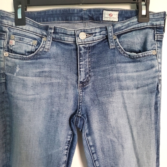 AG Adriano Goldschmied distressed skinny jeans, size 28R - Picture 3 of 9